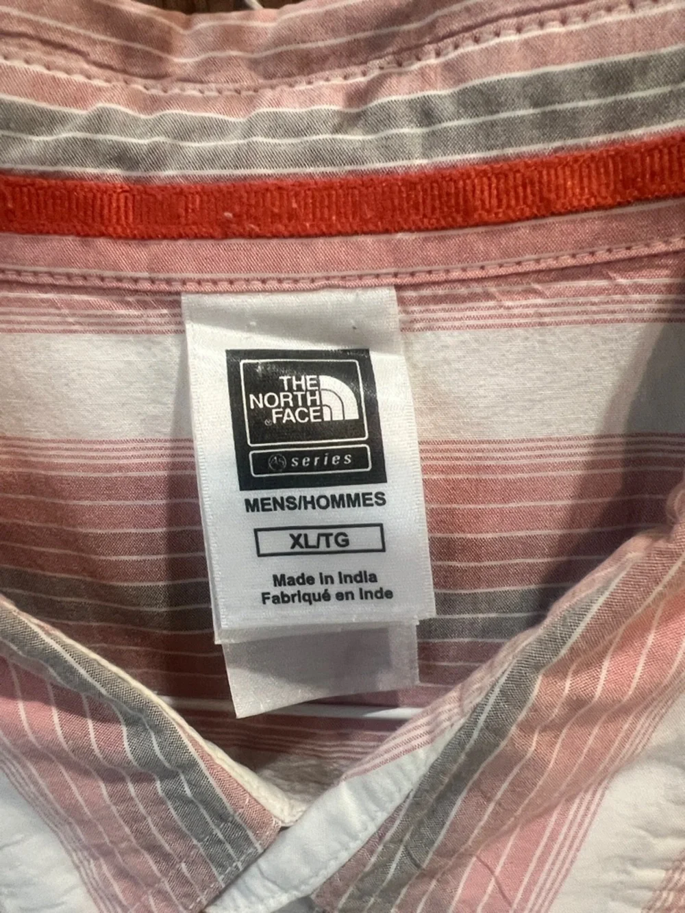 The North Face Pink & White Striped Short-Sleeve Button-Down Sz XL